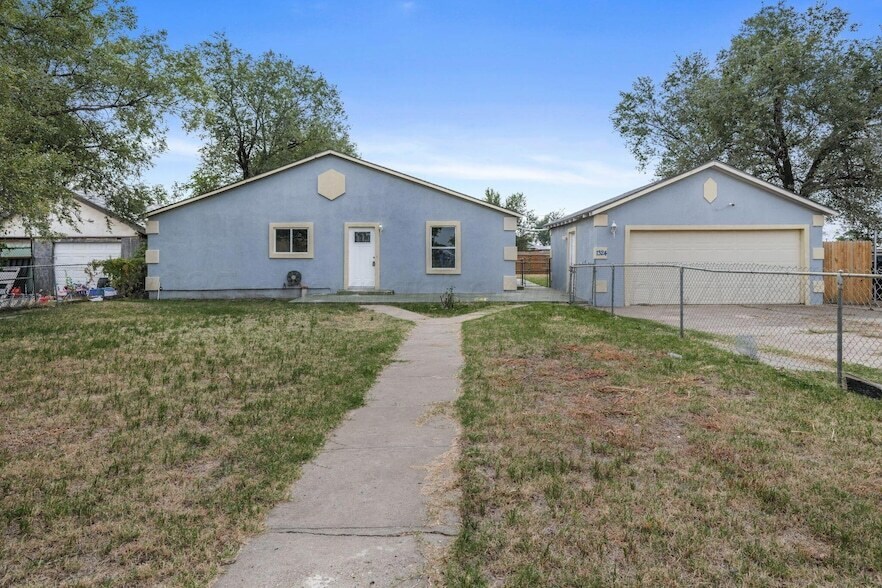 Foto principal - 1324 SE 8th Ave