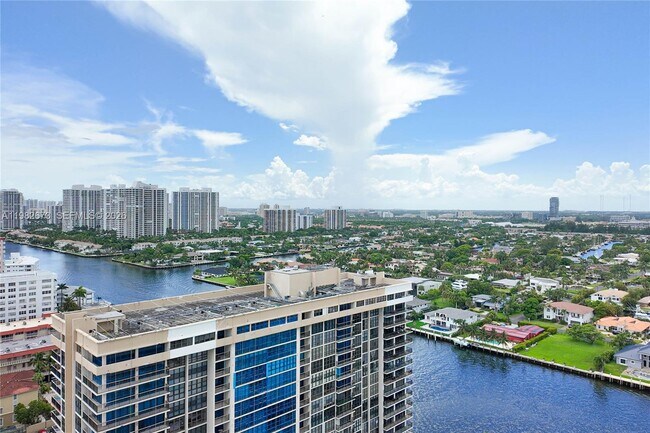 Building Photo - 1985 S Ocean Dr