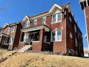 Building Photo - 2113 Maury Ave