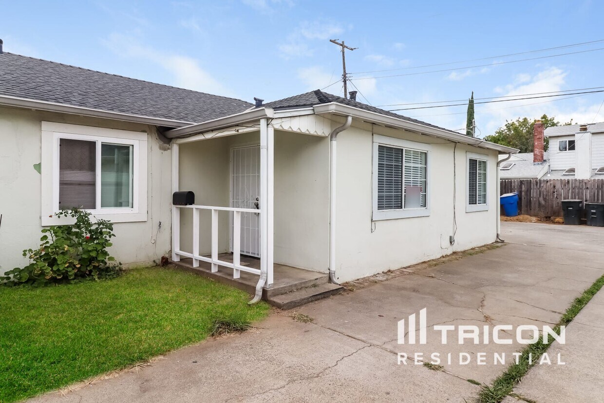 5206 Standish Road Unit B Sacramento CA House Rental in Sacramento