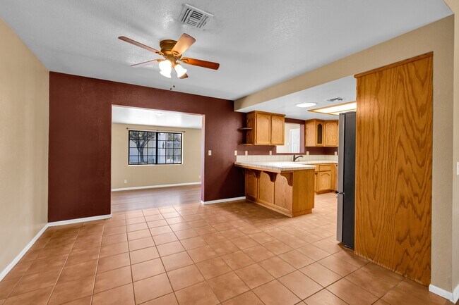 Foto del edificio - 57815 Desert Gold Dr