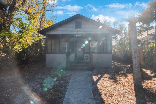 Photo - REDUCED  $25 App Fee  3bdrm/1bath home wit...