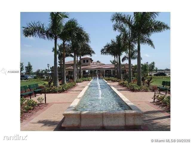 Foto del edificio - 2 br, 2.5 bath Condo - 620 SW 147th Ter