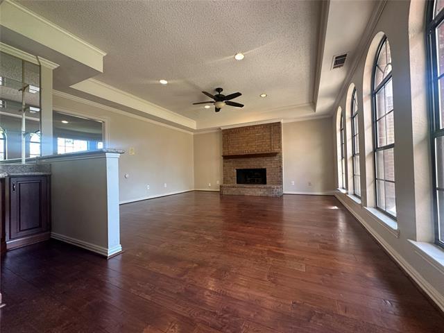 Foto del edificio - 4342 Timberglen Rd