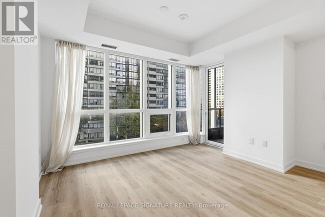 Building Photo - 395 Square One Dr