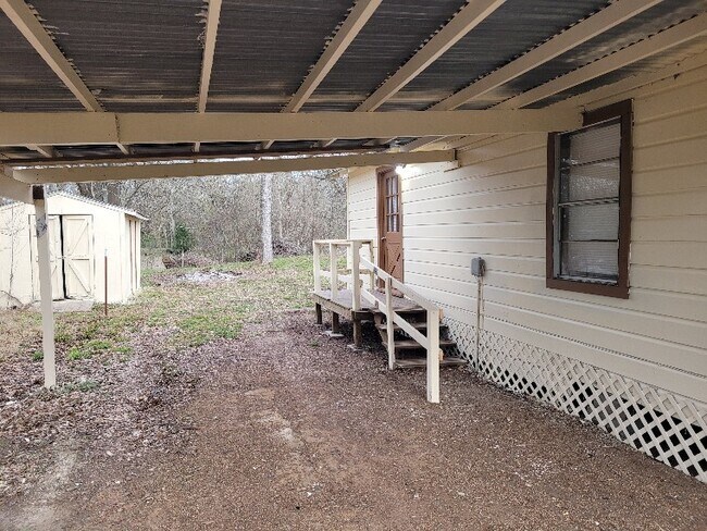 Building Photo - 40 Jimmie Ln