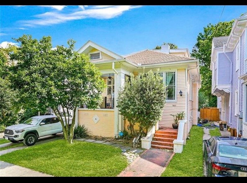 7927 Oak St, New Orleans, LA 70118 House Rental in New Orleans, LA