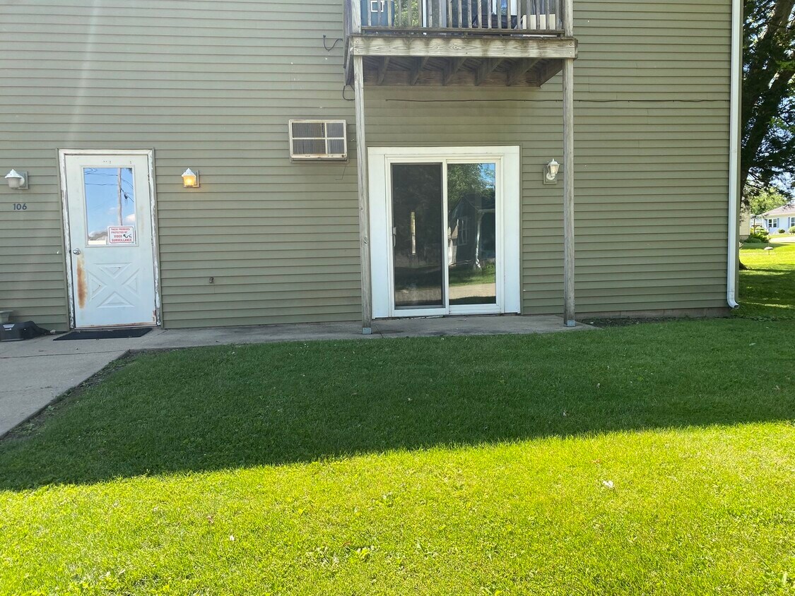 106 S 3rd Ave, Mendota, IL 61342 House Rental in Mendota, IL