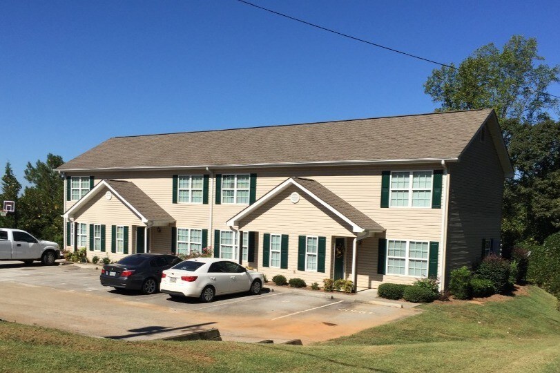 319 Chestnut Ave, Demorest, GA 30535 Apartments Demorest, GA