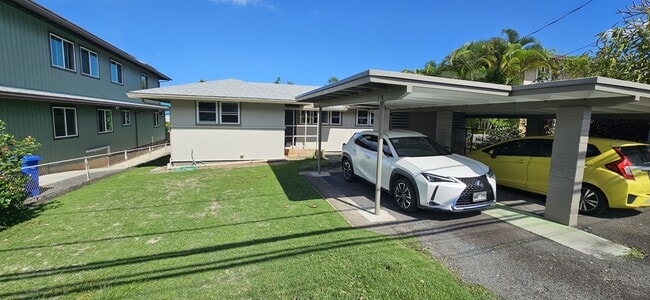 Photo - 44-749-749 Kane‘ohe Bay Dr House