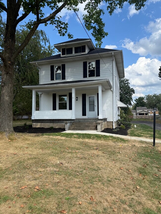 Building Photo - 2610 Herron Ln