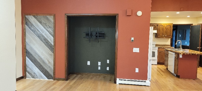 Building Photo - 6290 Wolff St