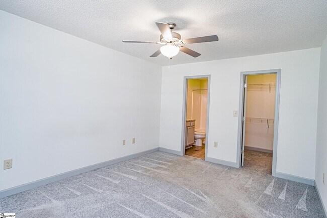 Building Photo - 260 Mabry St