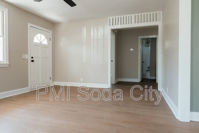 Foto del edificio - 332 Guilford St