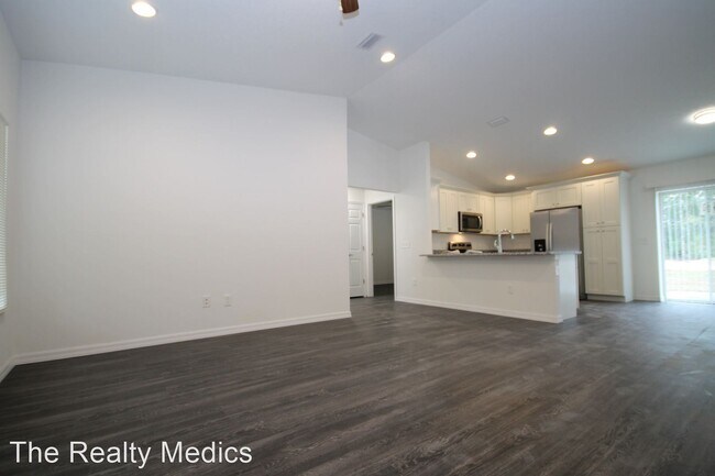 Building Photo - 3 br, 2 bath House - 17 Guava Place