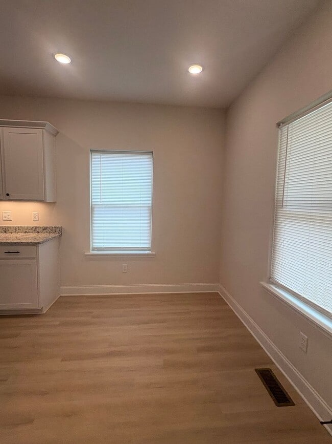 Photo - 3 Bedroom 2.5 Bath House