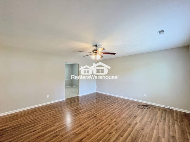 Building Photo - 1103 Saul Ct