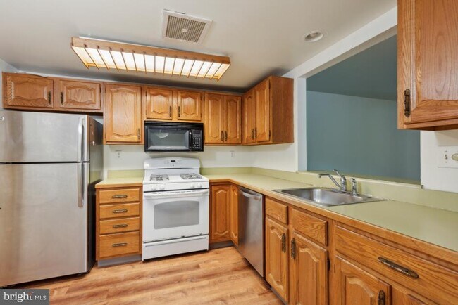 Foto del edificio - 1503 Mountainview Dr