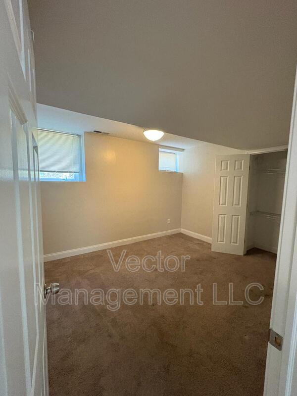 Foto del edificio - 2842 Dixwell Ave