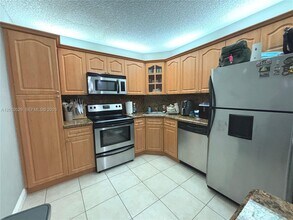 Building Photo - 3859 Coral Tree Cir