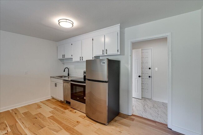 Building Photo - 306 Talley Terrace