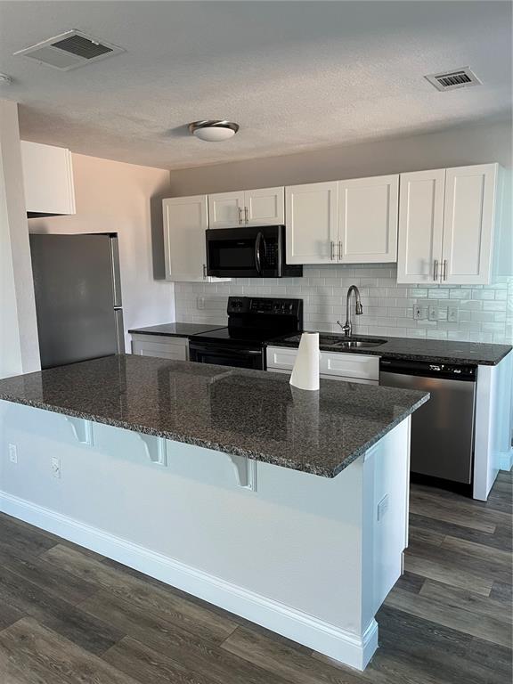 Building Photo - 2256 Ocean Shore Blvd