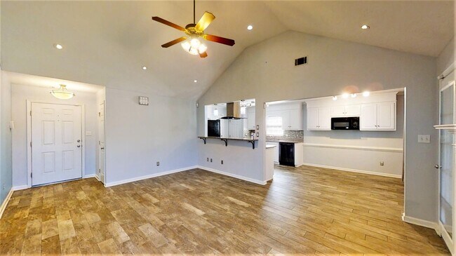 Foto del edificio - 4002 Rosedale Pl