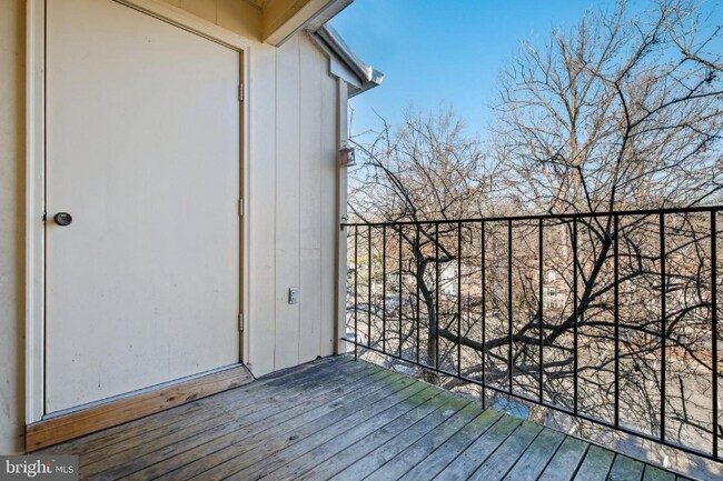 Building Photo - 20216 Shipley Terrace