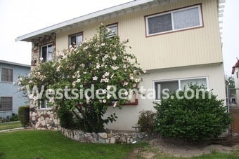 Primary Photo - 6731 Whitsett Ave
