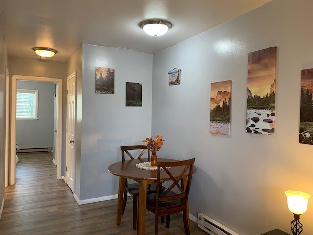 Foto del edificio - 28 Cedarwood Ln