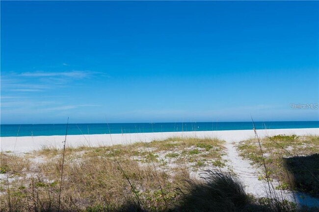 Foto del edificio - 1460 Gulf Blvd