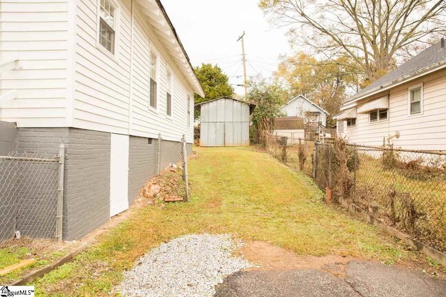 Building Photo - 55 N 6th St