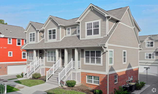 Building Photo - Townes at Winthrop