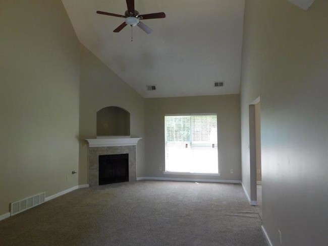 Building Photo - 5417 Gold Leaf Ln