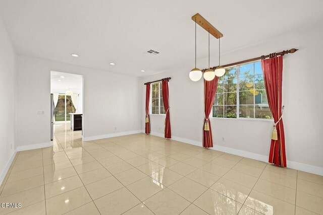 Building Photo - 1826 Scenic View Cir