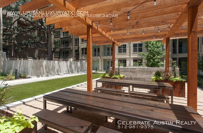 Building Photo - 1 bedroom in Austin TX 78704