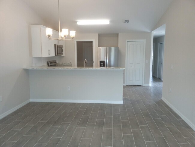 Foto del edificio - 1212 NW 16th Terrace