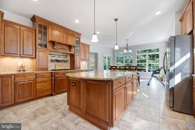 Building Photo - 3384 Cannoncade Ct