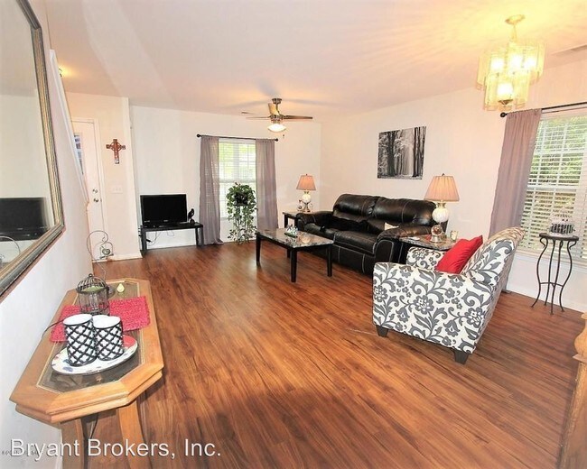 Building Photo - 3 br, 2.5 bath House - 75 Shadowmoss