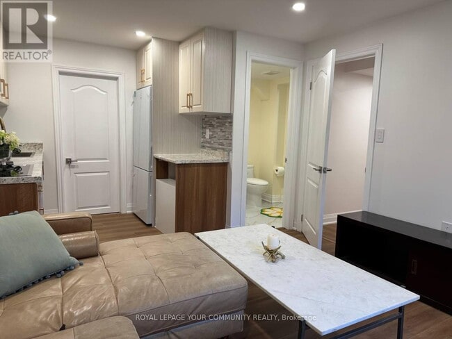 Building Photo - 49 Chiara Dr