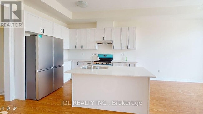 Building Photo - 49 Kahshe Ln
