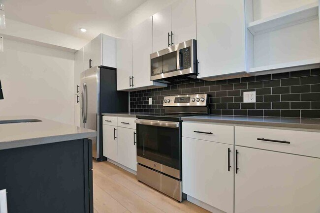 Foto del edificio - 2641 4th St NE