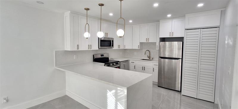 Foto principal - 1534 Van Buren St