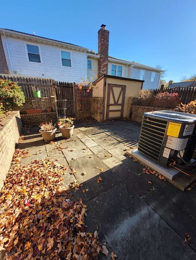 Photo - 406 Denning Ct Apartment