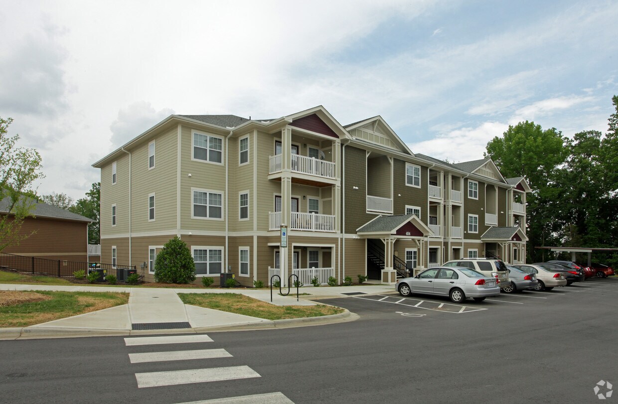 Phillips Mallard Creek Apartments Charlotte Nc Apartments Com