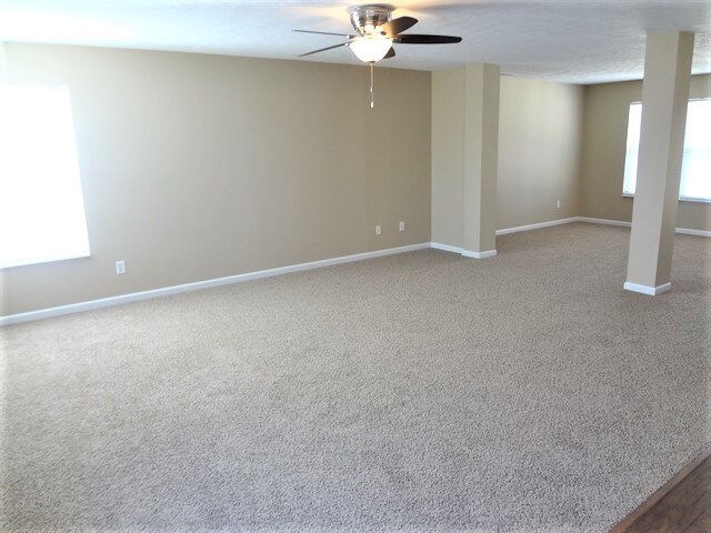 Building Photo - 12295 Slate Drive