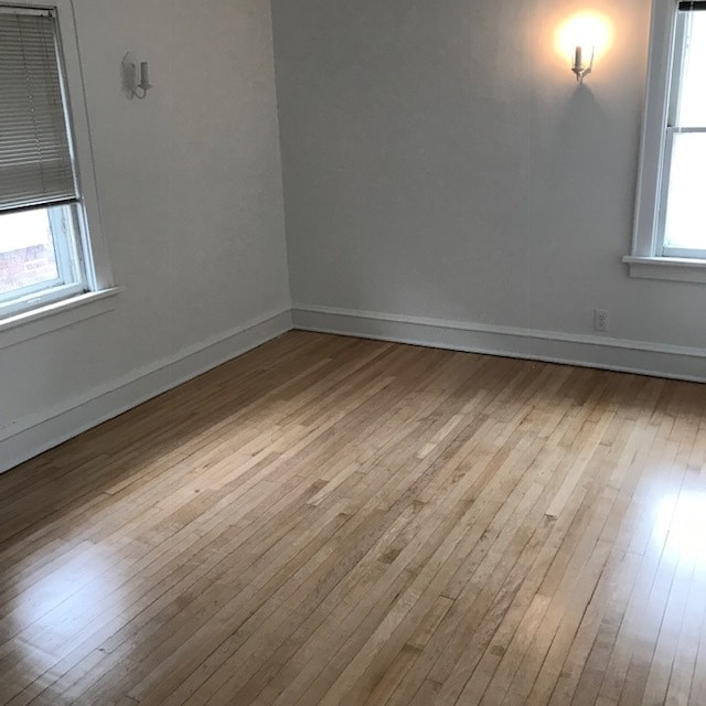 Bedroom - 3836 N Maryland Ave