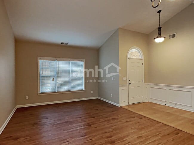 Foto del edificio - 3455 Arbroath Dr