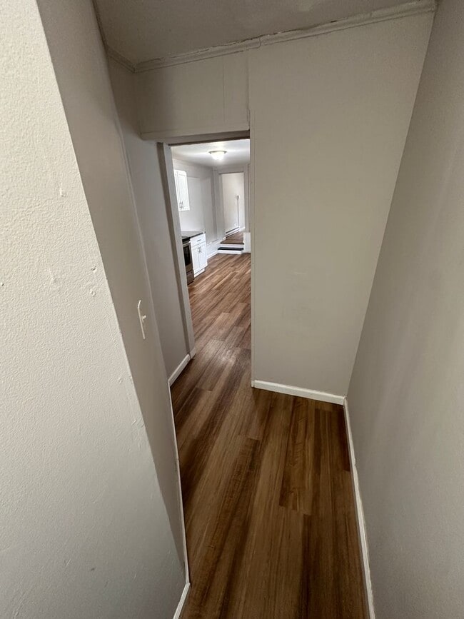 Foto del edificio - Recently Remodeled 4 bed in Reading