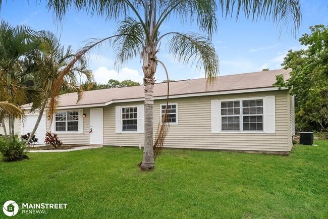 Building Photo - 1341 SE Belcrest St, Port St Lucie, FL 34952